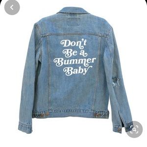 NwT Denim Jacket light distressed